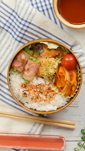 均衡营养荤素搭配的美味便当