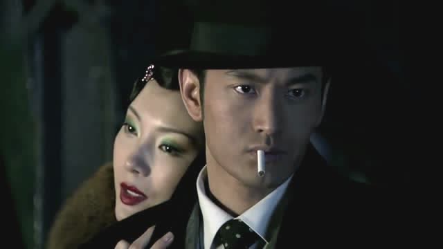 方艳芸表白许文强,岂料遭到许文强拒绝,接下来的话,扎心了!