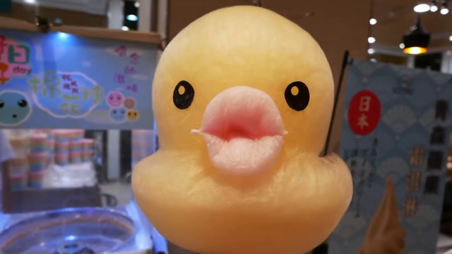 艺术棉花糖:可爱的小鸭子棉花糖,一大团像云朵一样柔软