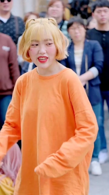 街头最嗨小姐姐,土味蹦迪喜欢吗?