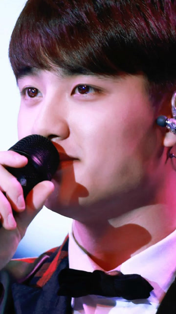 我们的阳光大男孩都暻秀太可爱了,笑起来的样子治愈慢慢