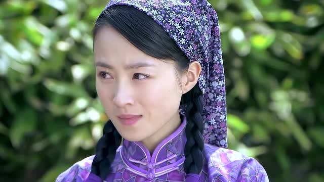 光影 小菊跟着老夏学到了不少,小静挺欣慰