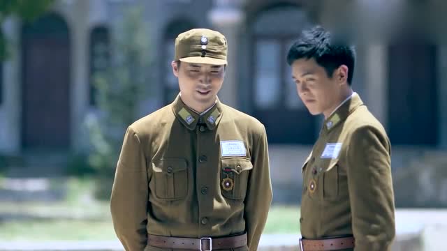 典礼结束了,周卫国跟刘远闲聊着,说道萧雅的事周卫国开心死了!