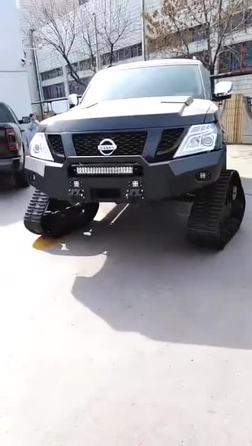 日产途乐改装履带式轮毂真酷