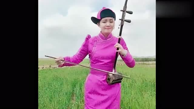 蒙古人二胡演奏图片