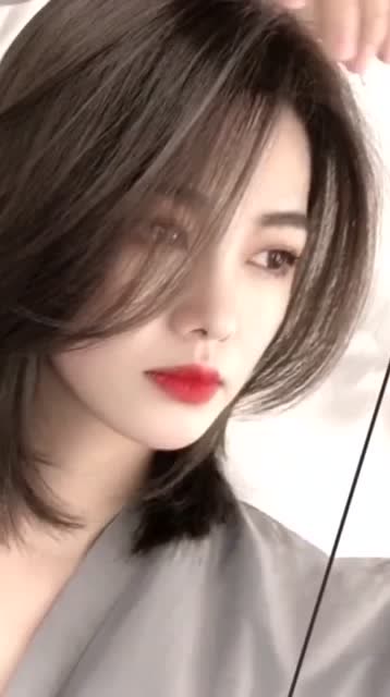 最火刘海八字刘海锁骨发修饰脸型显气质