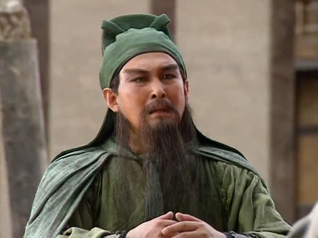 三国演义:为表忠心,关羽自作主张,投降曹操