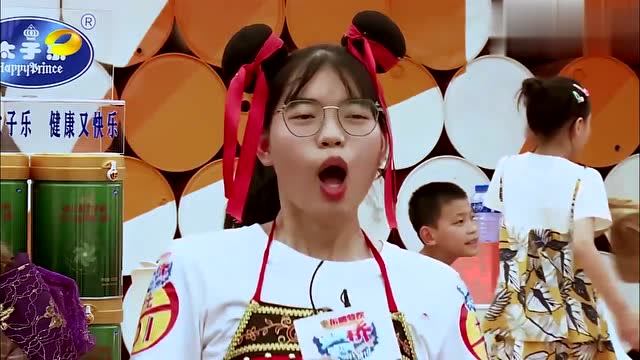 惊艳,猎豹队小姐姐化身女版沙僧网红桥大战红孩儿,看着更美了!