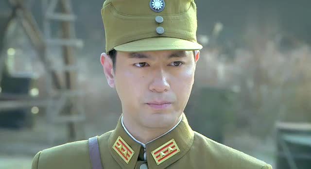 光影:夏安国向战士们喊话,担心战士们的安危,竟让独生子出列