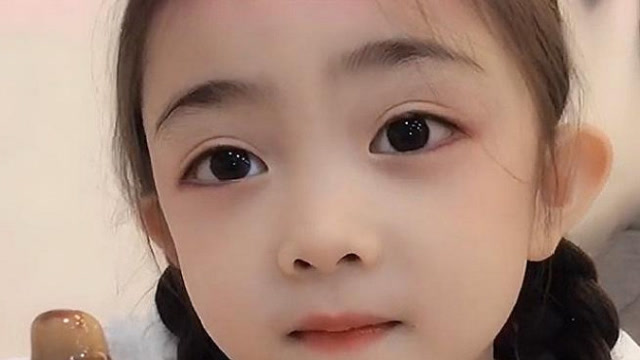 东北萌宝:这么可爱的小仙女你见过吗?一不小心就被她萌到了