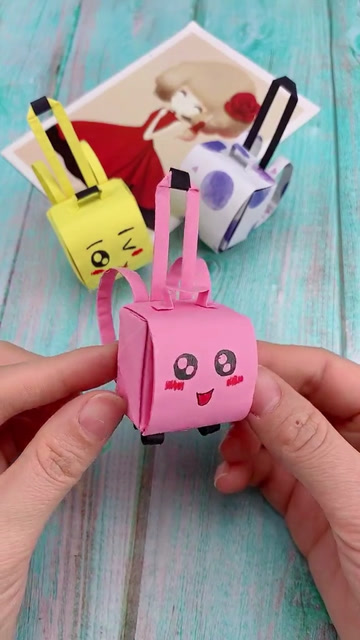 手工折纸皮卡丘手提箱折法