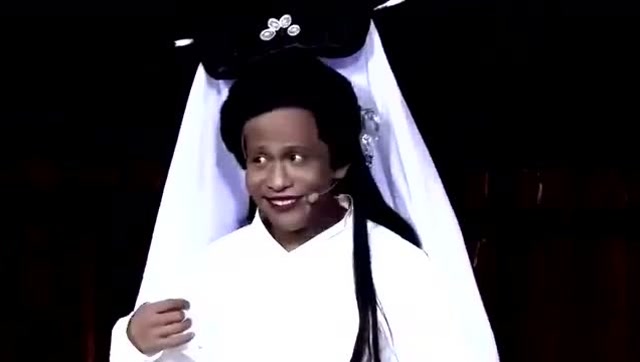 搞笑小品:宋小宝演绎《白蛇传》,这般造型也是没谁了