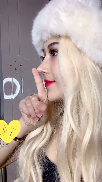 俄罗斯女孩的完美侧脸这个鼻子简直太翘了