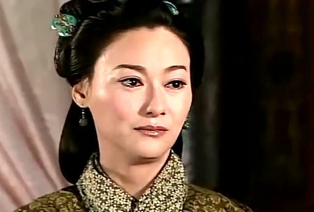 搜神记好彩妹的娘真是厉害,几滴眼泪就能接骨重生,不愧是仙草.