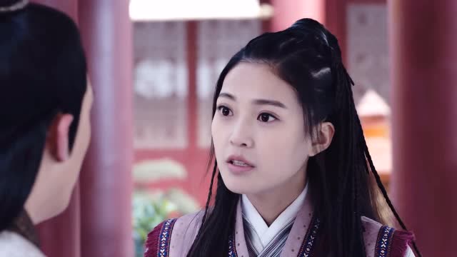 锦绣未央;承德找君桃献殷勤,君桃不理会,承德捂胸口:你怎么可以这样对