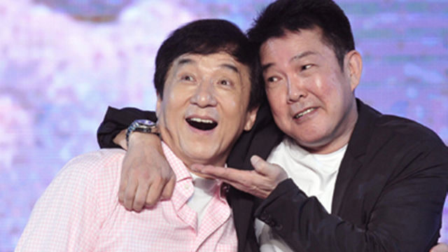 成龙跟元彪关系有多好?赚到一百港币对半分,洪金宝对其高度评价