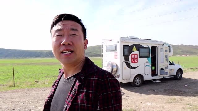 房车旅行生活就是随性自在,路过一个古城,豪哥带大家去领略一下