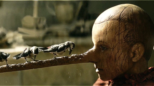 奇幻电影:匹诺曹,木匠做了一个木偶人,只要撒谎鼻子就会变长