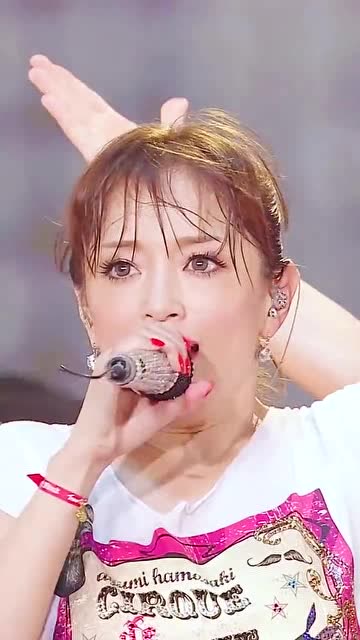 myall滨崎步:世界以痛吻我,我要报之以歌