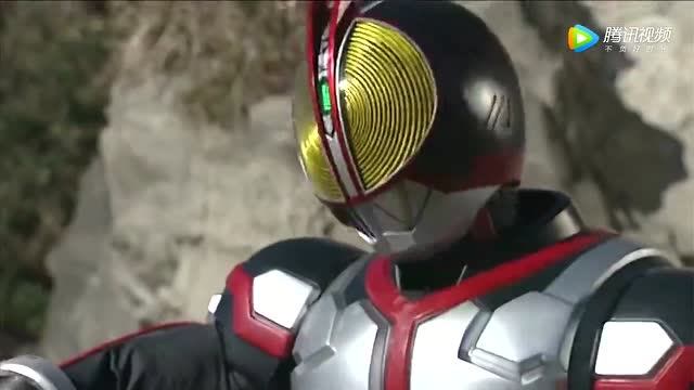 假面骑士555巧爷流氓蹲正式上演装备真多啊