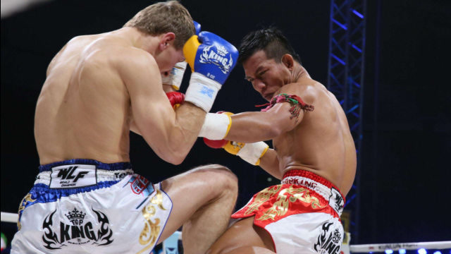 马拉特一战成名!重拳轰瘫"人形凶器"巴猜,这一拳能吹一辈子!