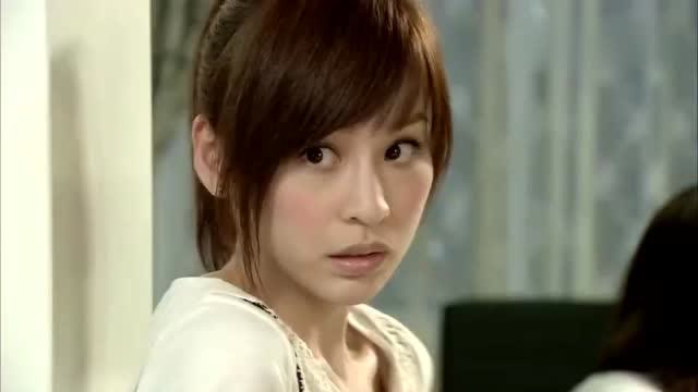 桃花小妹:王心凌有了喜欢的男生,哥哥们看她眼神中充满着爱意,彻底酸