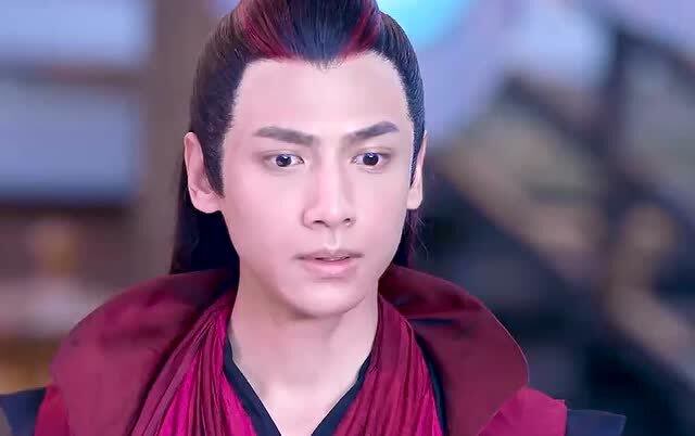 屏里狐:狐仙为救心爱之人,不顾安危求得瑶池之水!