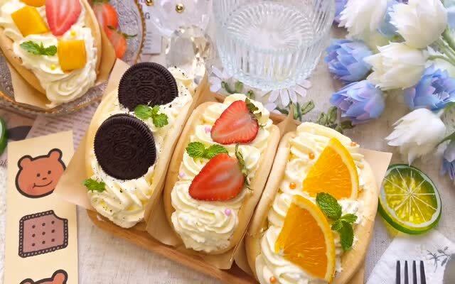 水果抱抱卷,零难度高颜值,做法超级简单,想放什么水果或零食都可以!