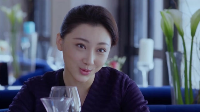 上司与女友甜蜜,冯岚坐不住了,赶紧挑拨二人关系