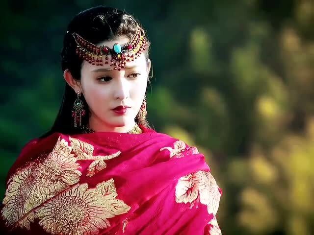 她原本是无忧无虑的西州九公主却因为他国破家亡