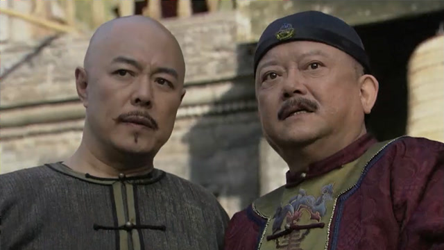 乾隆微服私访,不料撞见小偷当街行窃,有好戏看了