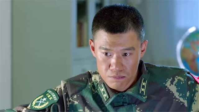 突击再突击:班长看梁永军有问题,自己也拿他没得办法!