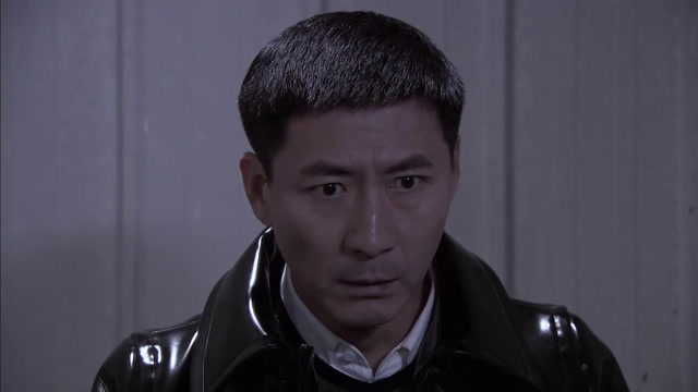 飞虎神鹰:聪明一世的燕双鹰被耍!落入陈恭鹏的陷阱,被吓坏了