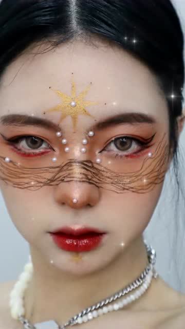 宝贝们,我来交作业啦,画中人仿妆