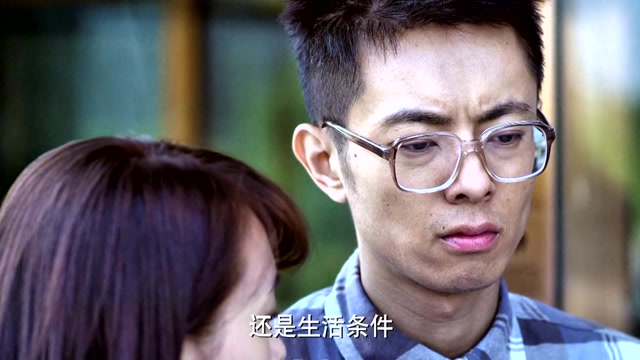 刑警队长林娜对于警察非常瞧不起卢涛见到以后大发脾气