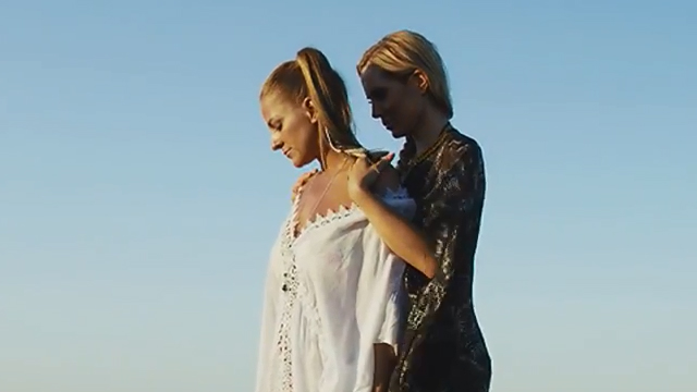 catfight!《your world is mine》