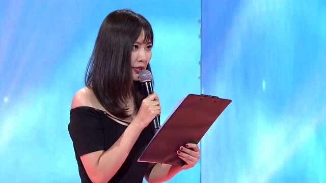 足球解说员佳琦:谁说女生不懂球!