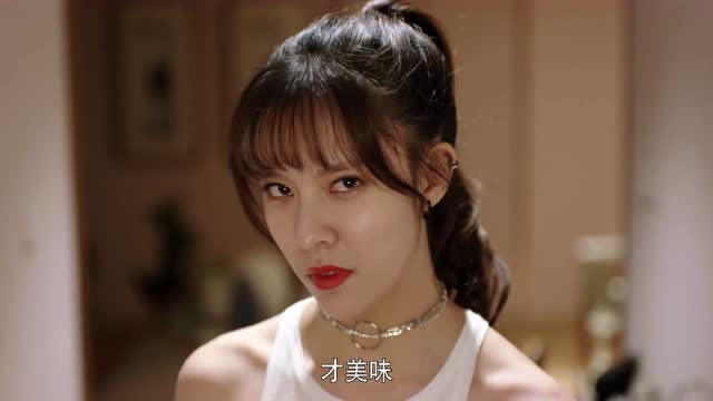 袁莱沈双双这包背的毫无违和感而且还挺熟练的厉害