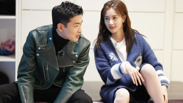 王彦霖李一桐来轮滑场找灵感,变搞笑现场