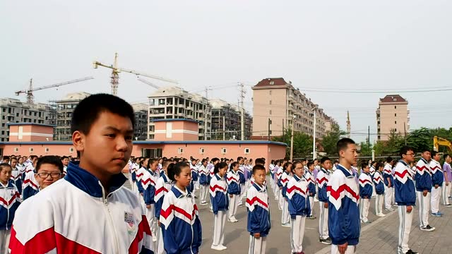 宽甸初中图片