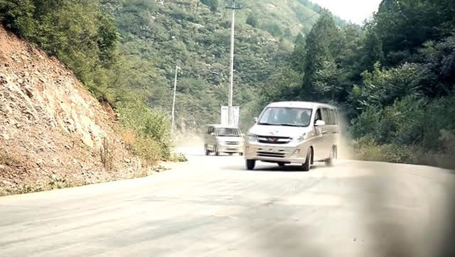 五菱神车漂移教程!车神的巅峰之路!