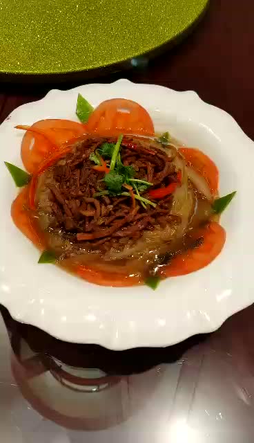 鄂尔多斯宜品食客准旗蒸锅系列八大碗美食