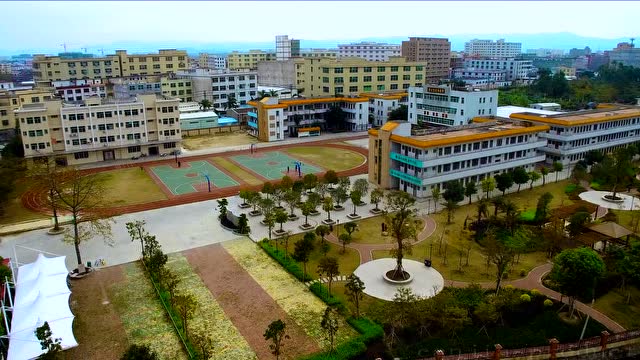航拍桃溪学校
