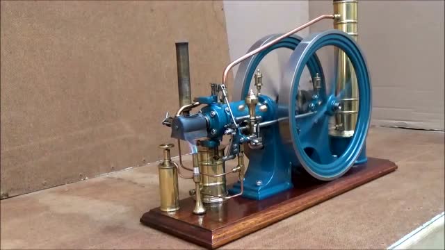 古董机械,老式四冲程热球发动机,可启动模型