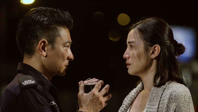 拆弹专家刘德华负伤撞车与宋佳上演危险爱情