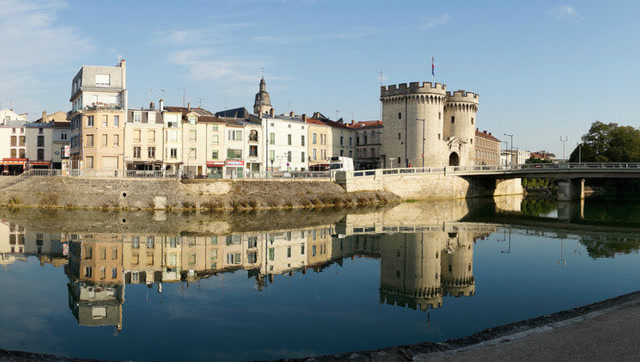 曾经的战场,现在的旅游景点,法国凡尔登古堡全景版