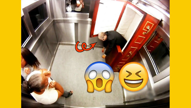 恶作剧:电梯里的棺材突然诈尸 路人吓得快崩溃了!