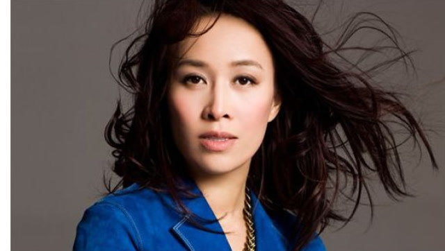 天后那英一首《 爱的阳光》 听一遍就被迷上,这经典嗓音无人超越