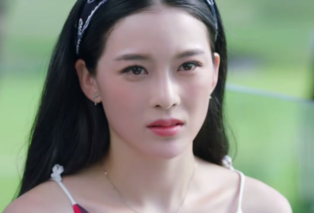 赵韩樱子真是太善良了!这么美还救小动物,真是人美心善