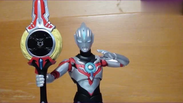 《欧布奥特曼》原生形态act欧布圣剑开箱展示